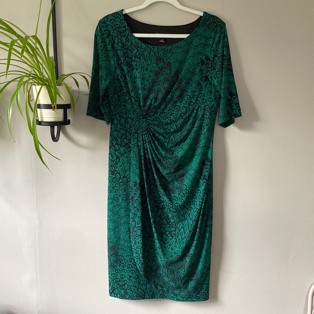 Fitted dress